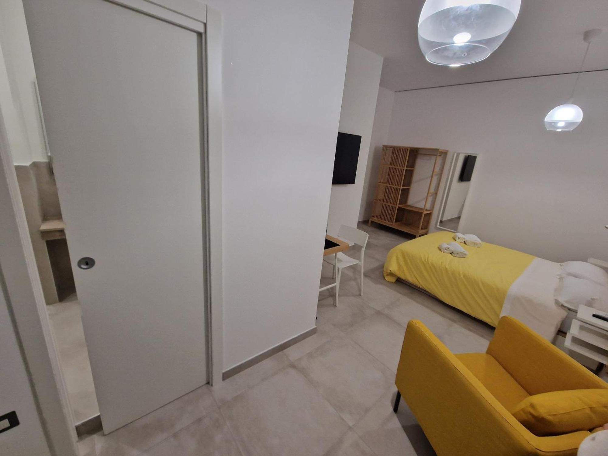 Neapolitan Skyscraper Suites Nápoles Exterior foto