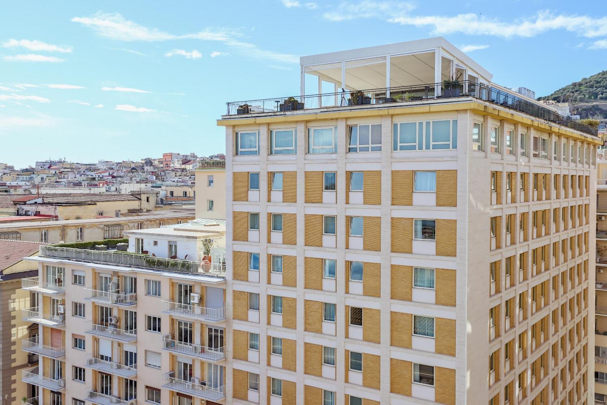 Neapolitan Skyscraper Suites Nápoles Exterior foto