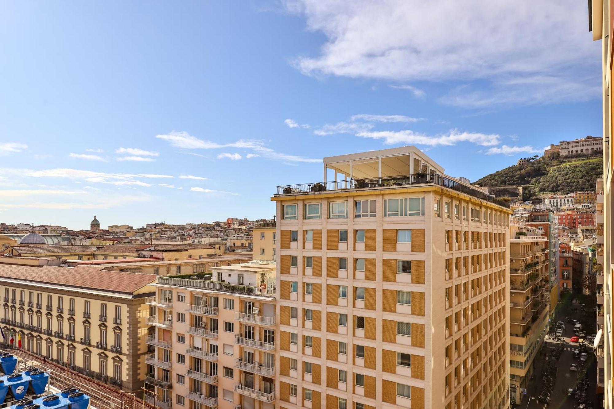 Neapolitan Skyscraper Suites Nápoles Exterior foto